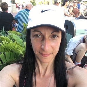 Meet your Posher, Julieann